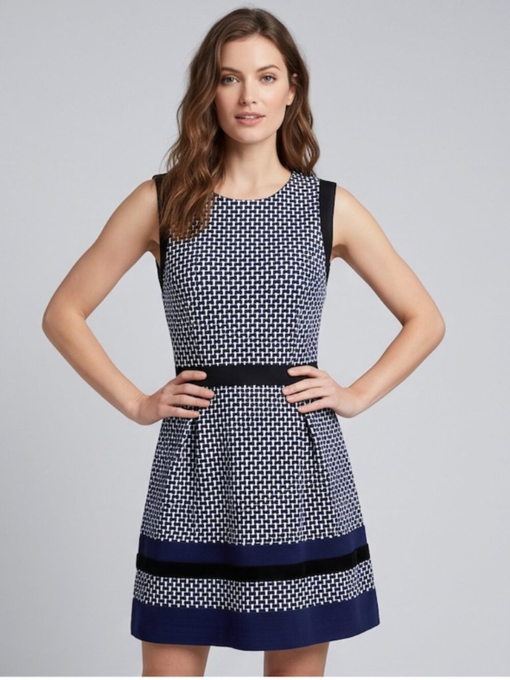 DEX Navy & White Geometric Textured Sleeveless Shift Dress M